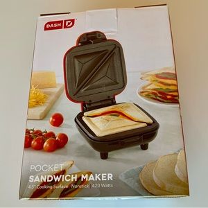 Dash Pocket Sandwich Maker
